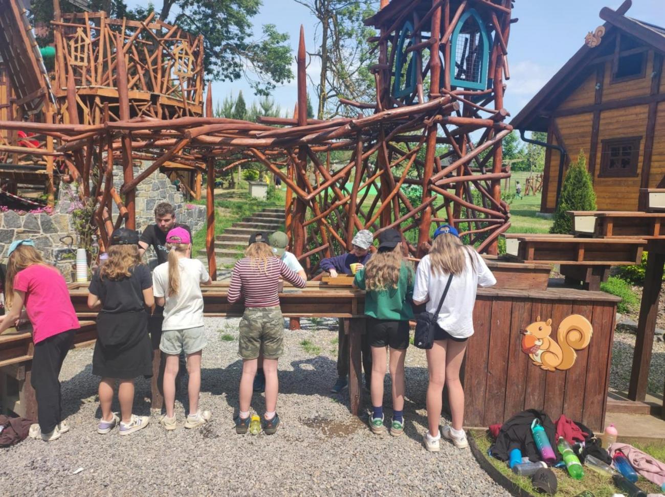 Školní výlet do outdoorového resortu Březová 5.A a 5.B