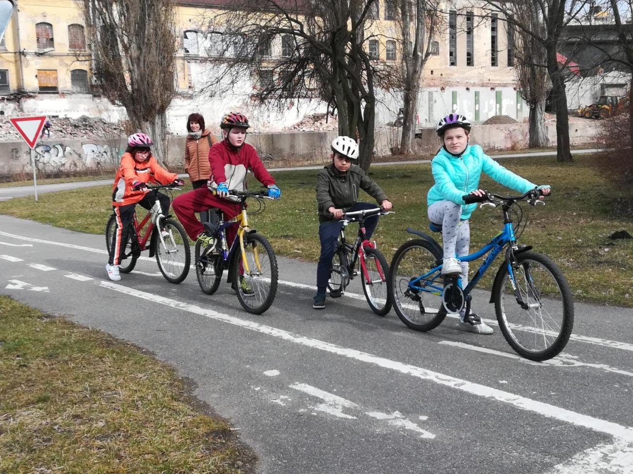 Dopravní výchova - průkaz cyklisty (4.B)