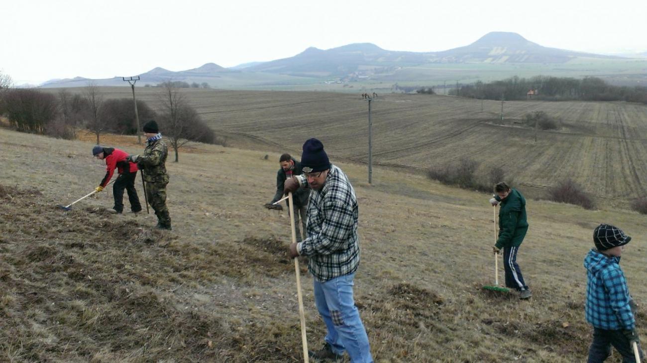 Záchrana okáče skalního v Českém středohoří – výjezd badatelského kroužku