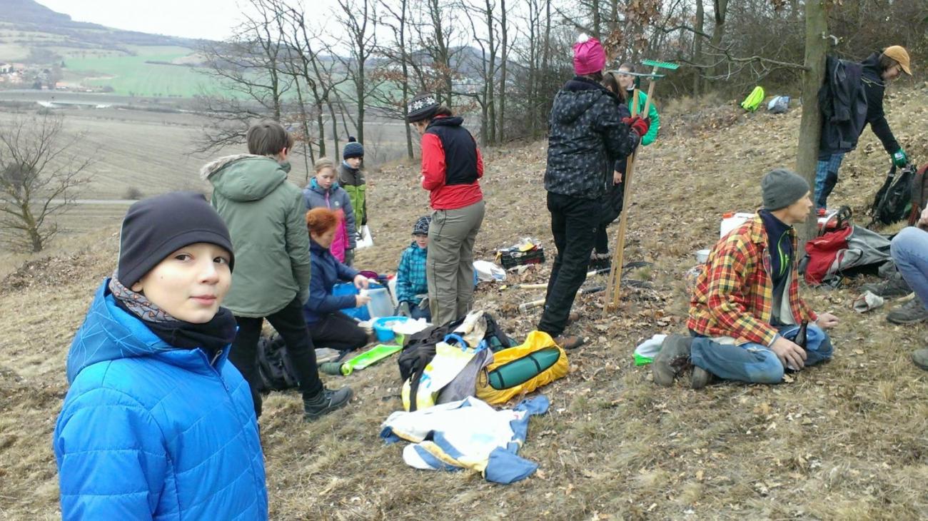 Záchrana okáče skalního v Českém středohoří – výjezd badatelského kroužku