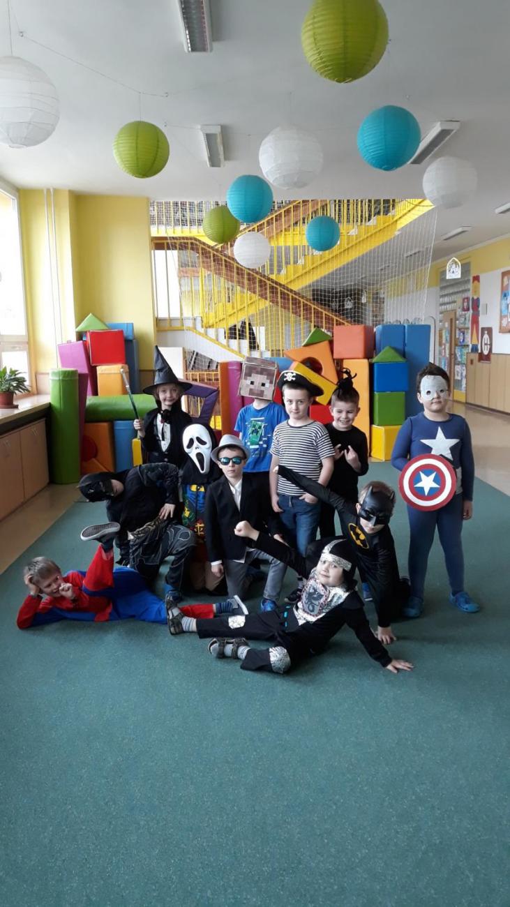 Karneval (1. A, 1. B, 1. C)