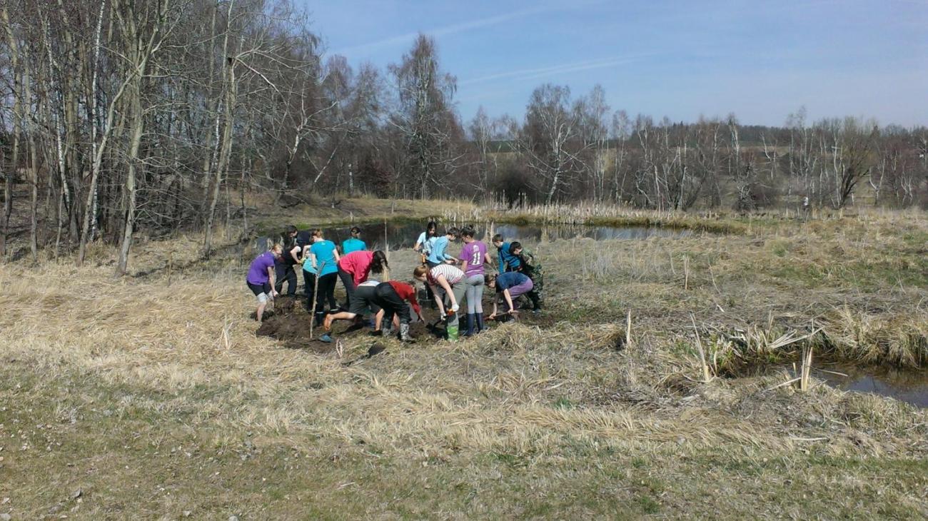 Kopání tůněk u Uhřínovic – výjezd badatelského kroužku 29.–31.3.2019