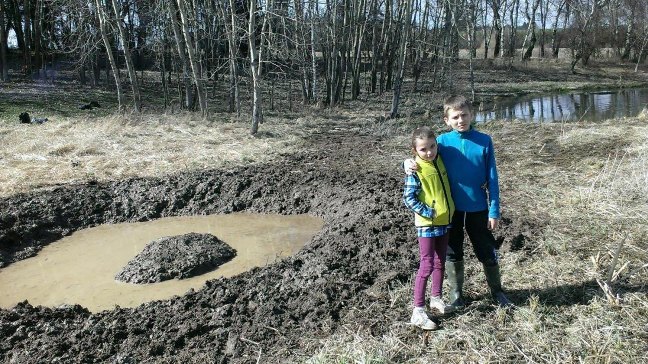 Kopání tůněk u Uhřínovic – výjezd badatelského kroužku 29.–31.3.2019