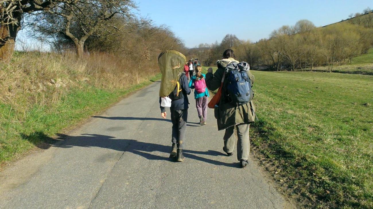 Kopání tůněk u Uhřínovic – výjezd badatelského kroužku 29.–31.3.2019