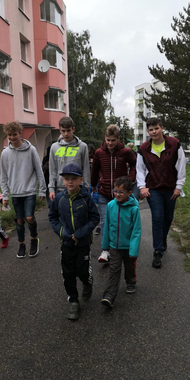 Vycházka s deváťáky (1.A a 9.C)