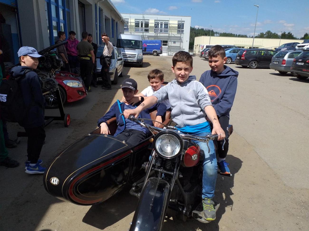 Projekt ŘEMESLA 5.B