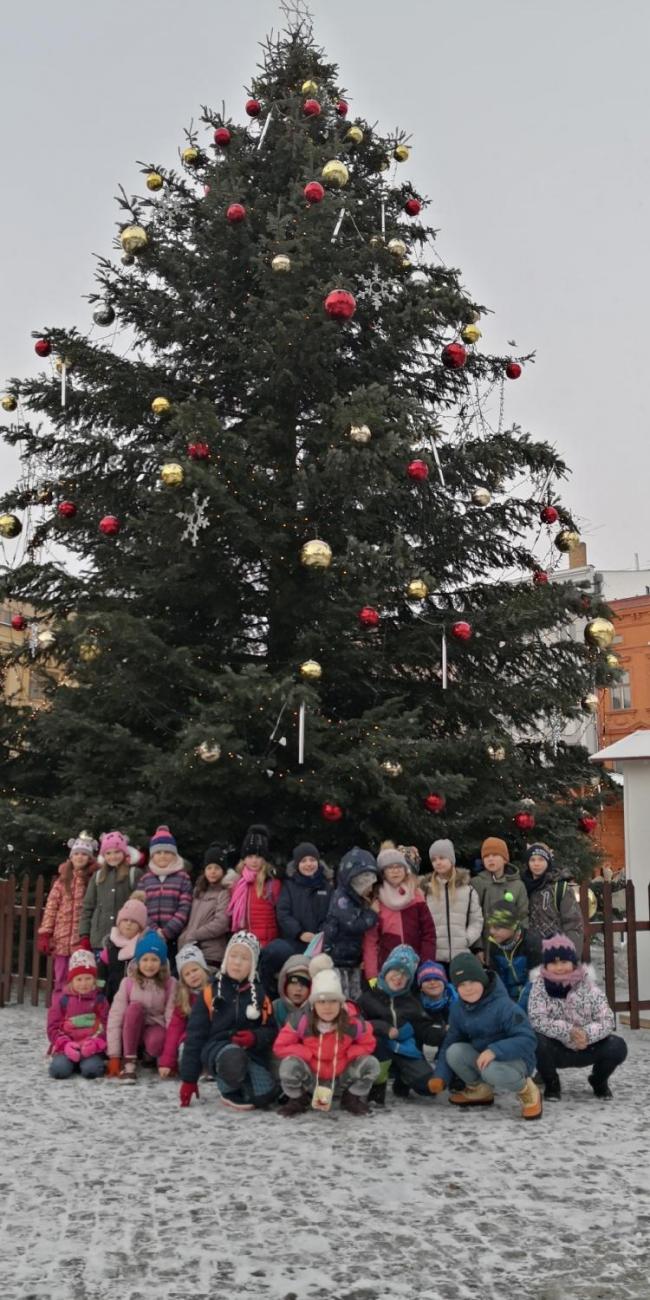 Vánoční setkání druháčků v knihovně