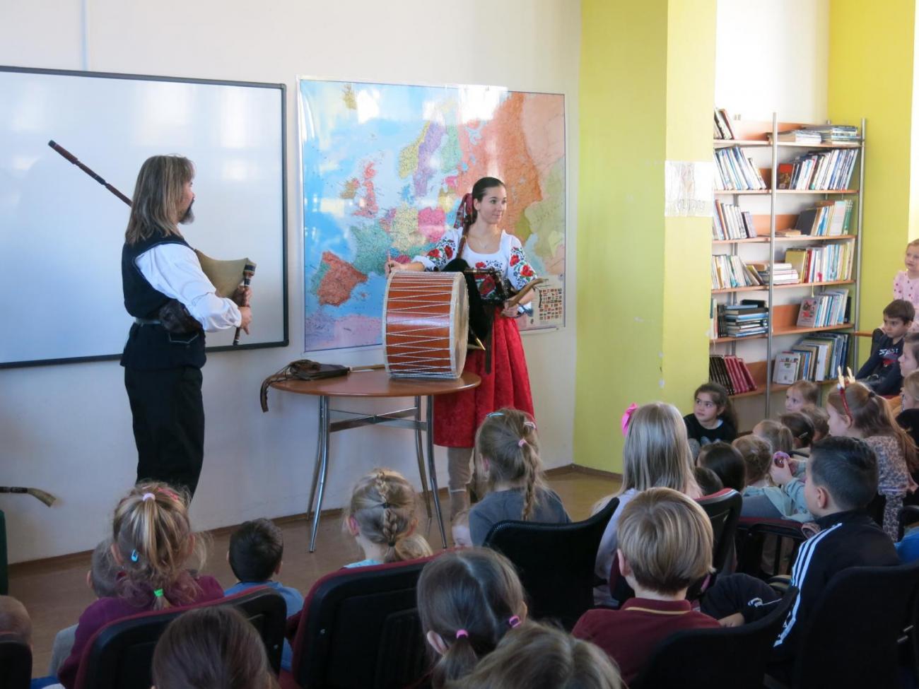 Koledování s dudáky 1. ročník, 2. A