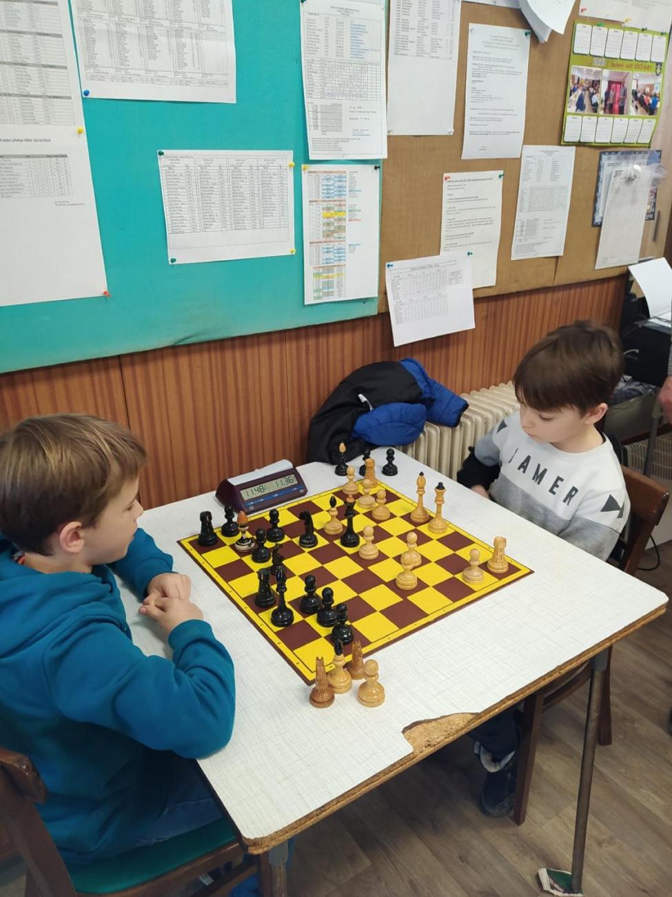 Krajský přebor školních týmů v šachu ve školním roce 2023/2024