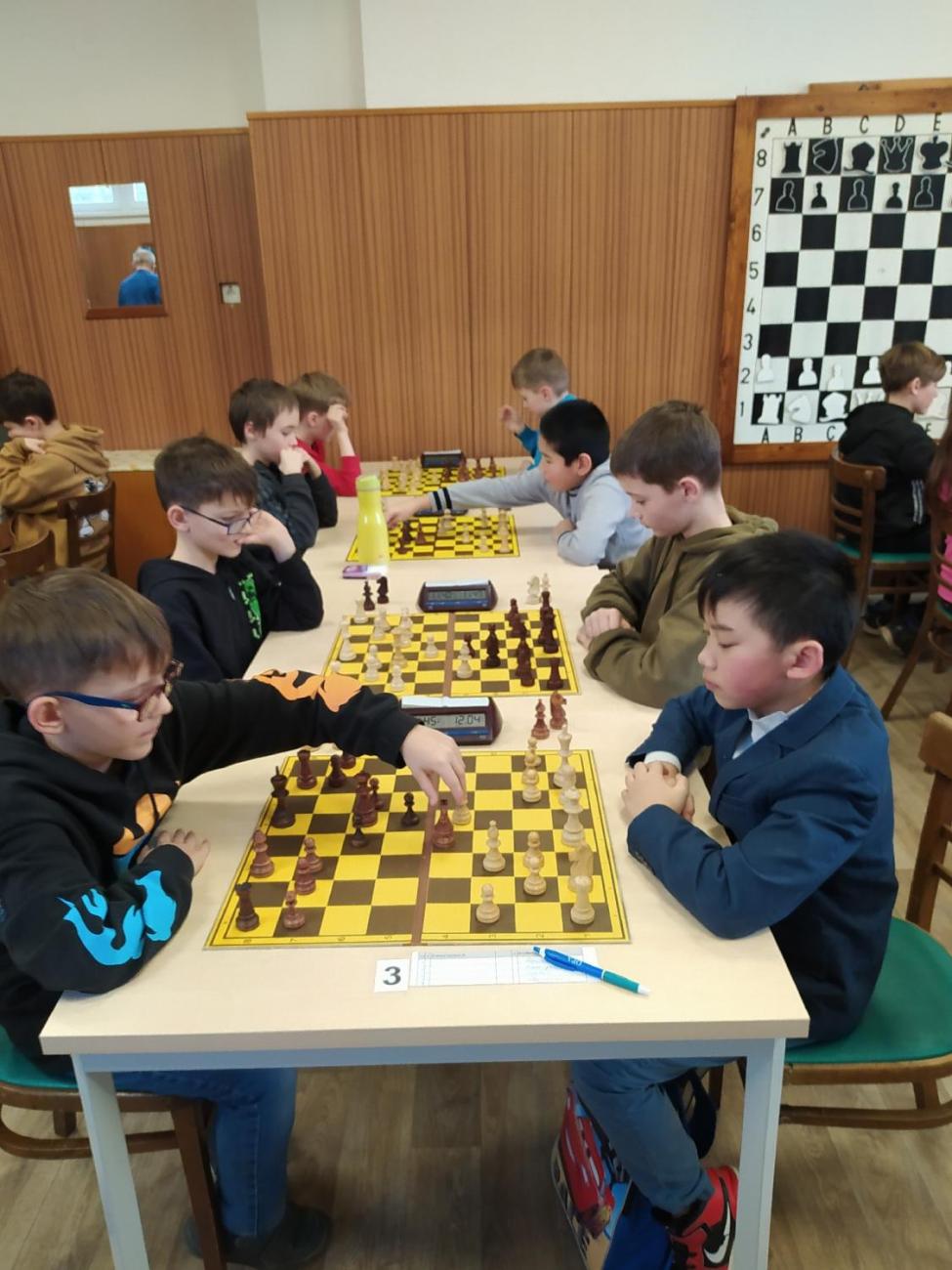 Krajský přebor školních týmů v šachu ve školním roce 2023/2024