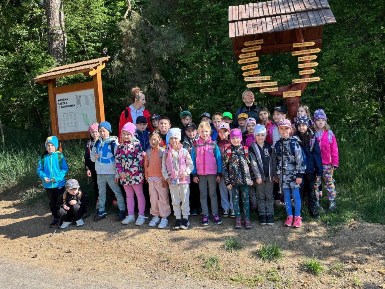 Jarní turistický den – výlet k rybníku Borovinka 1.B
