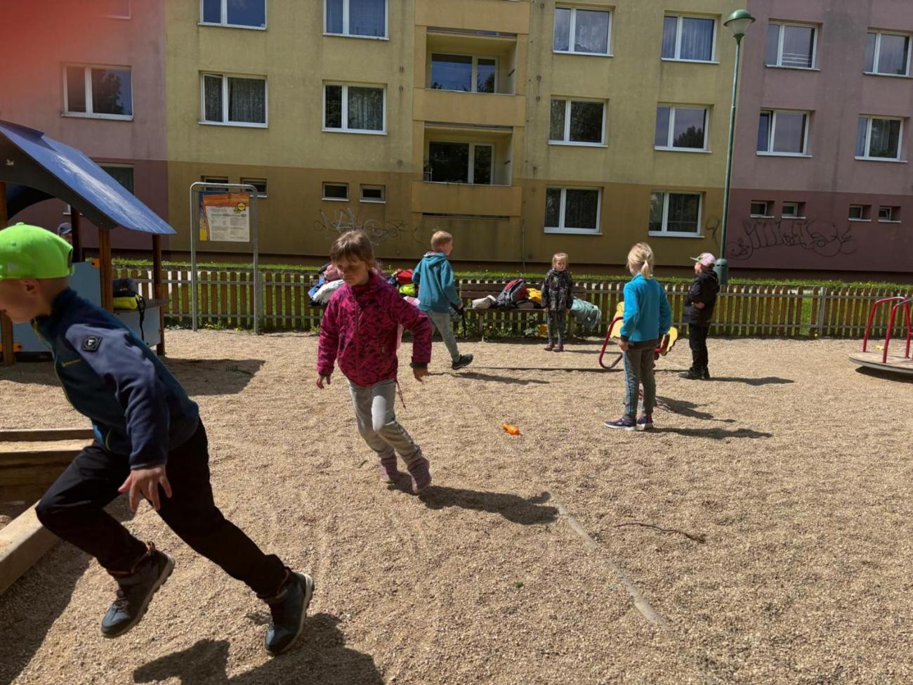 Jarní turistický den – výlet k rybníku Borovinka 1.B