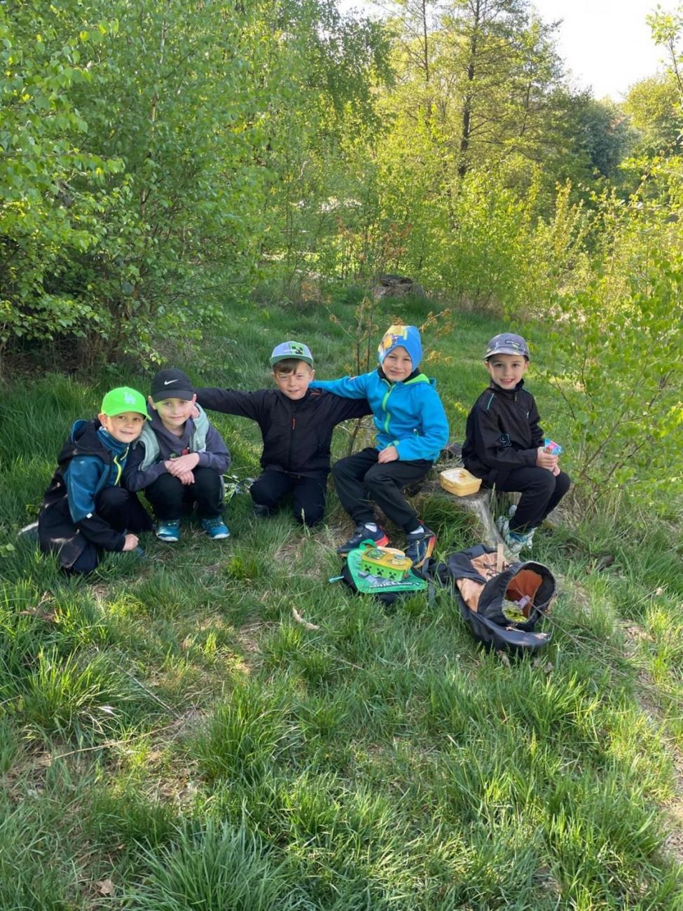 Jarní turistický den – výlet k rybníku Borovinka 1.B