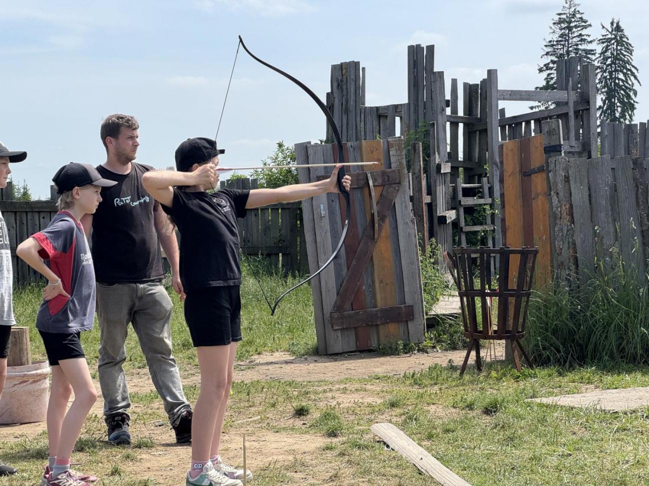 Školní výlet do outdoorového resortu Březová 5.A a 5.B