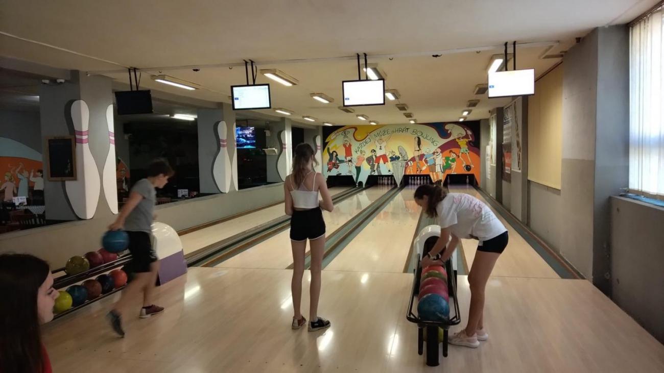 Bowling 7.C