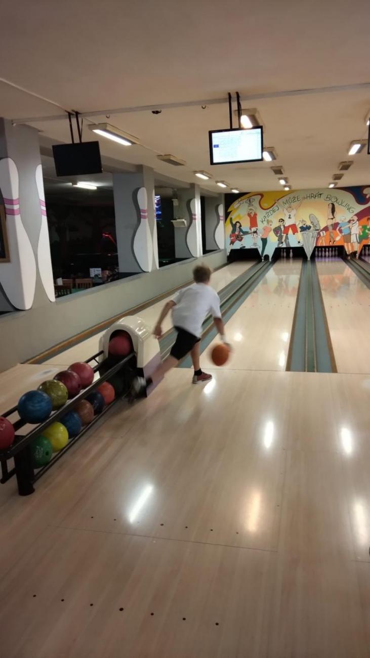 Bowling 7.C
