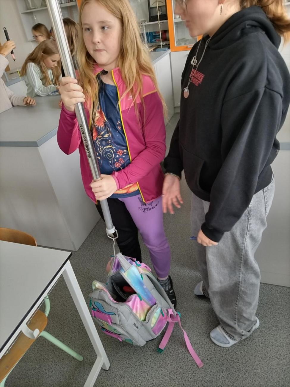 Praktická měření gravitační síly 6. ročník