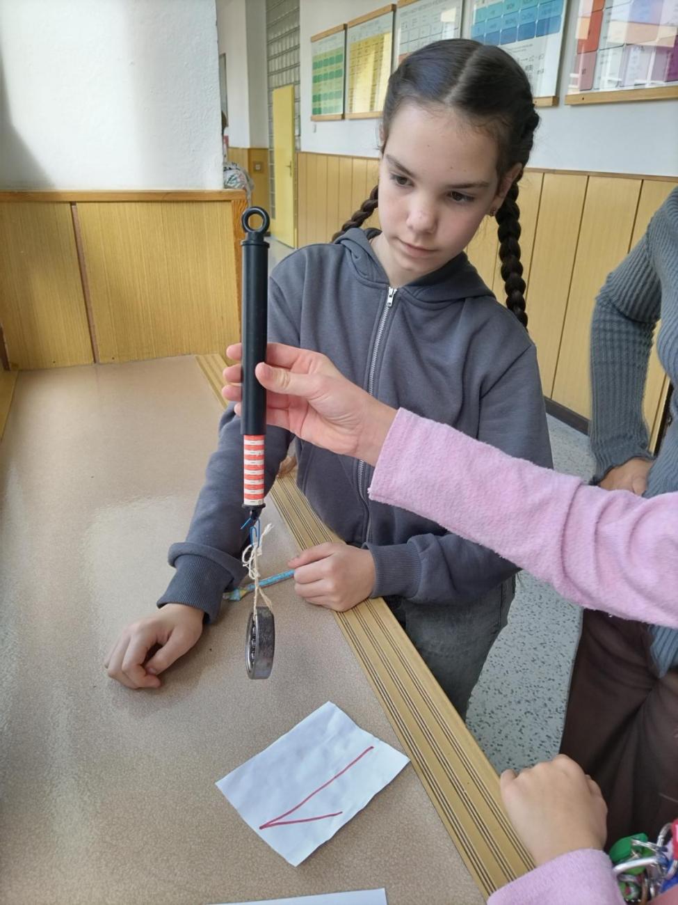 Praktická měření gravitační síly 6. ročník
