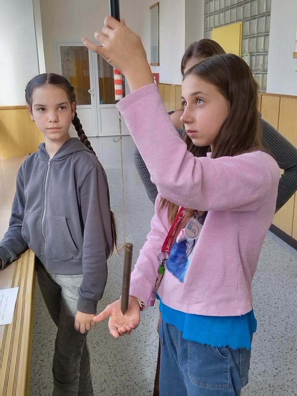 Praktická měření gravitační síly 6. ročník