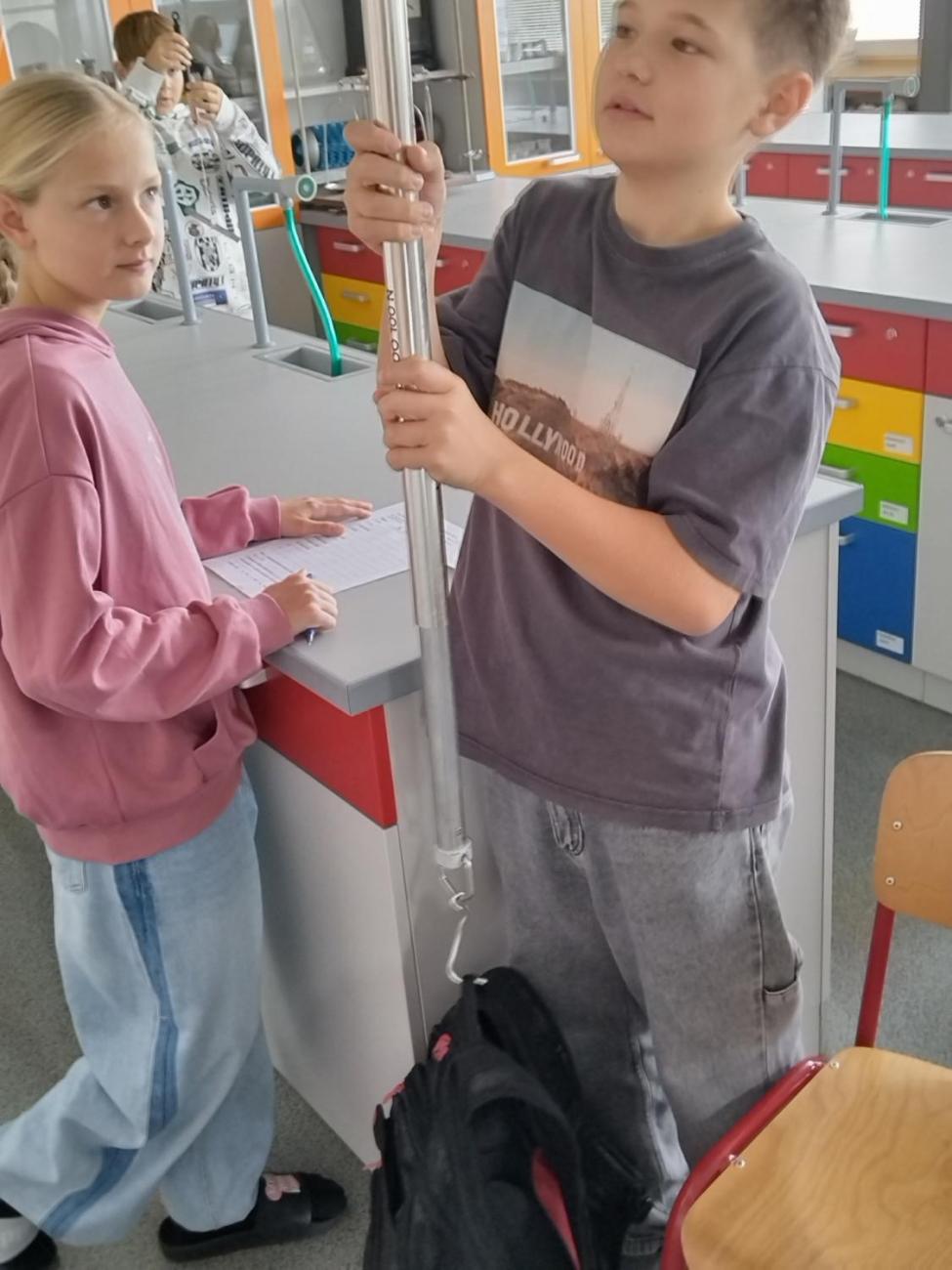 Praktická měření gravitační síly 6. ročník