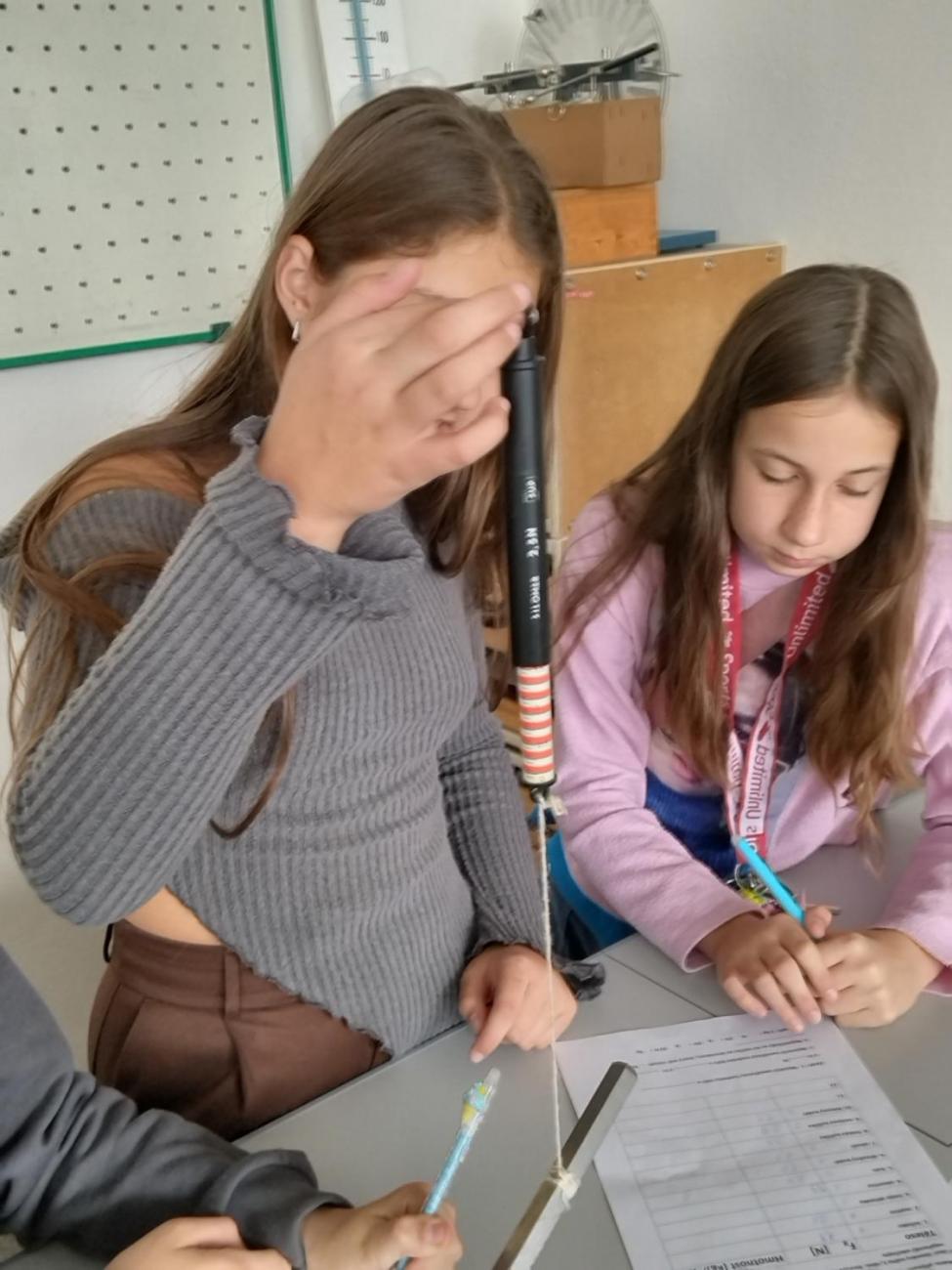 Praktická měření gravitační síly 6. ročník