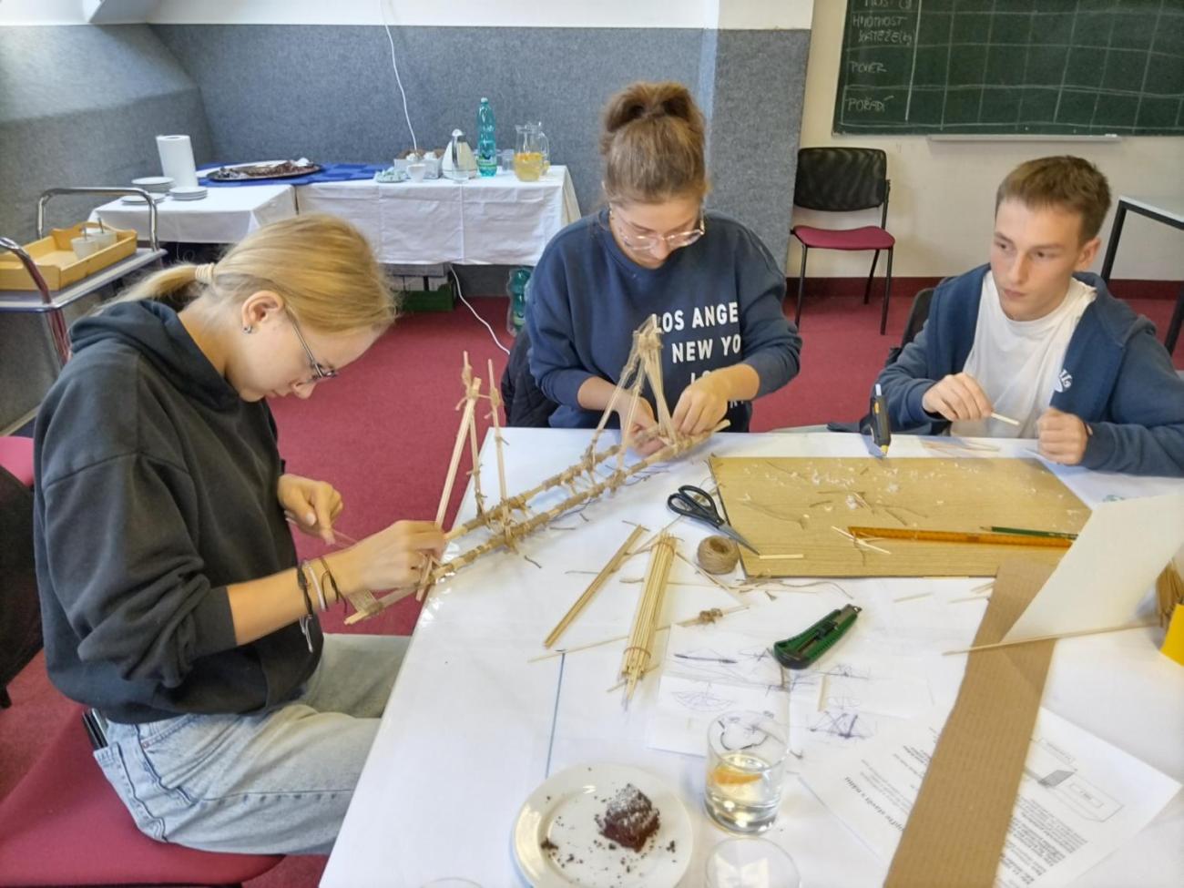 Stavíme mosty ze špejlí