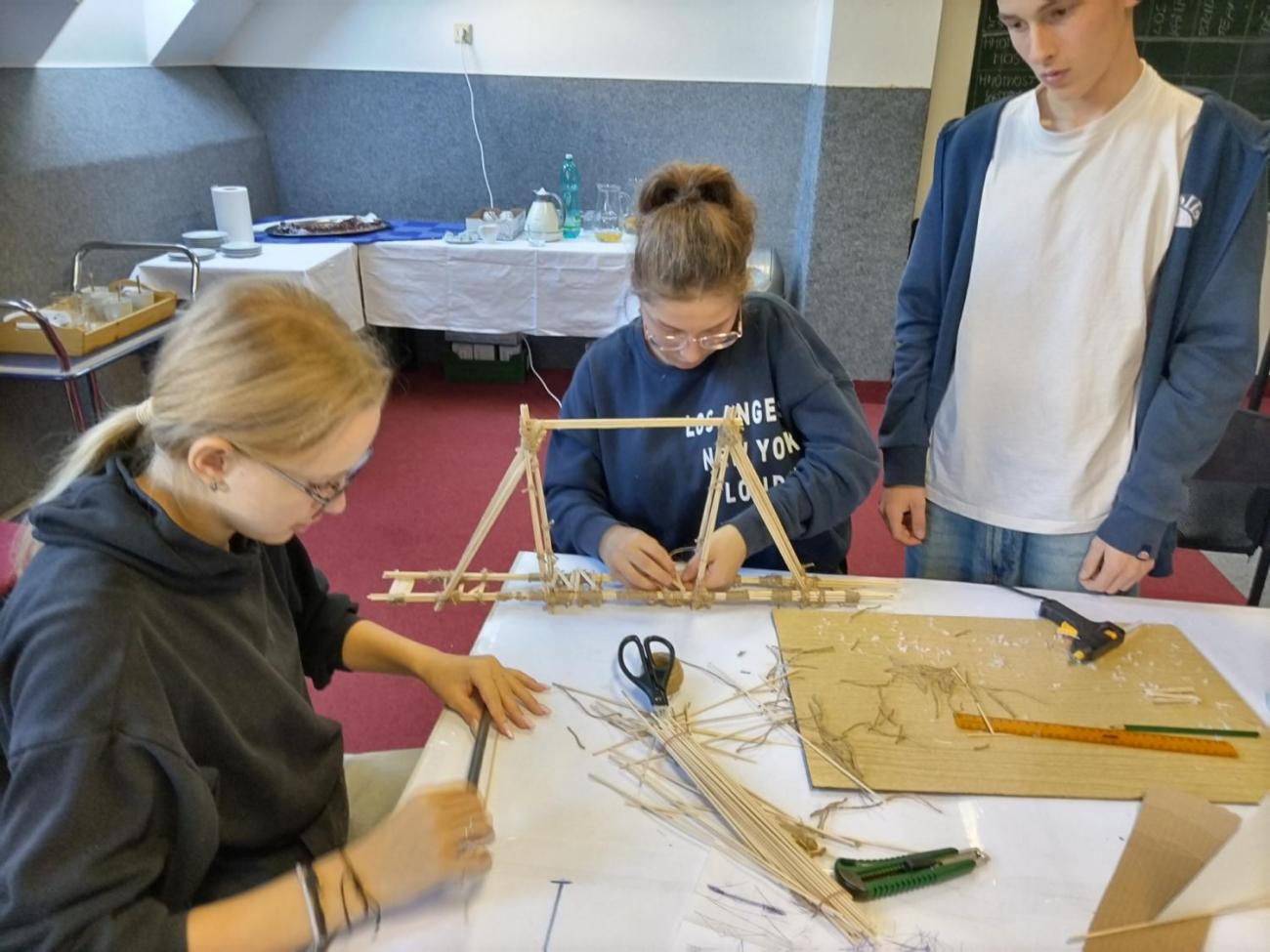 Stavíme mosty ze špejlí