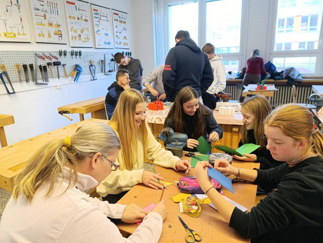 Spolupráce 8.C s DTS - Kostky jsou vrženy