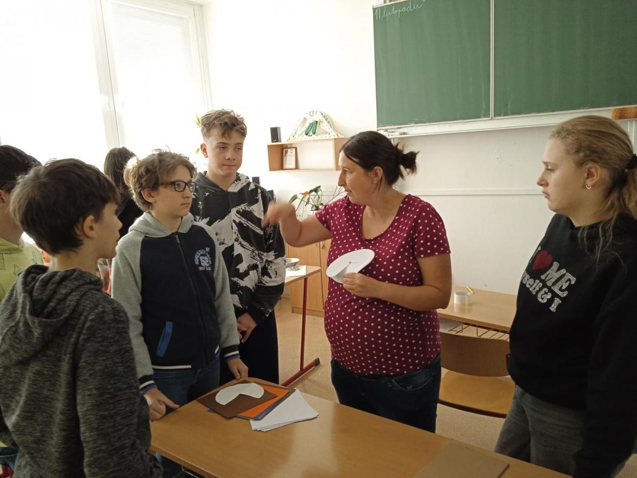 Veletrh zdraví - badatelská dílna: Tajemství figurek z betlémů v Třešti