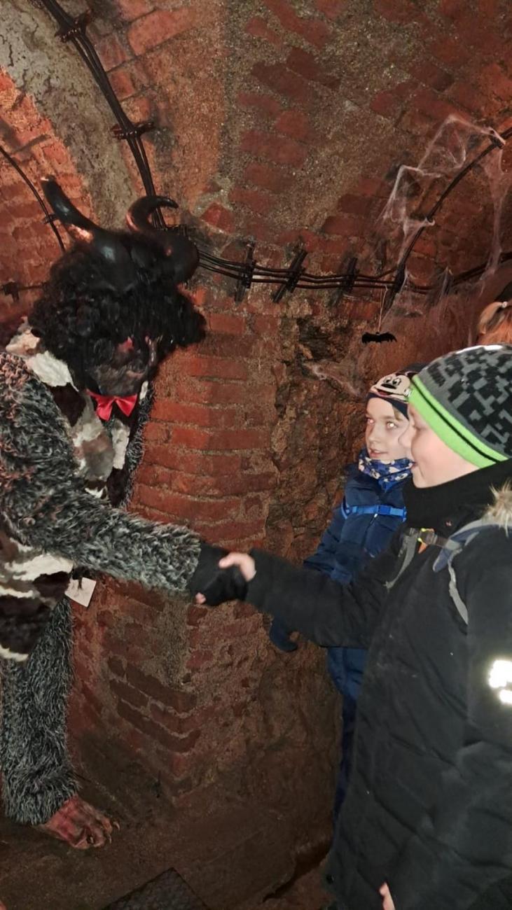 Peklo v podzemí  3. A