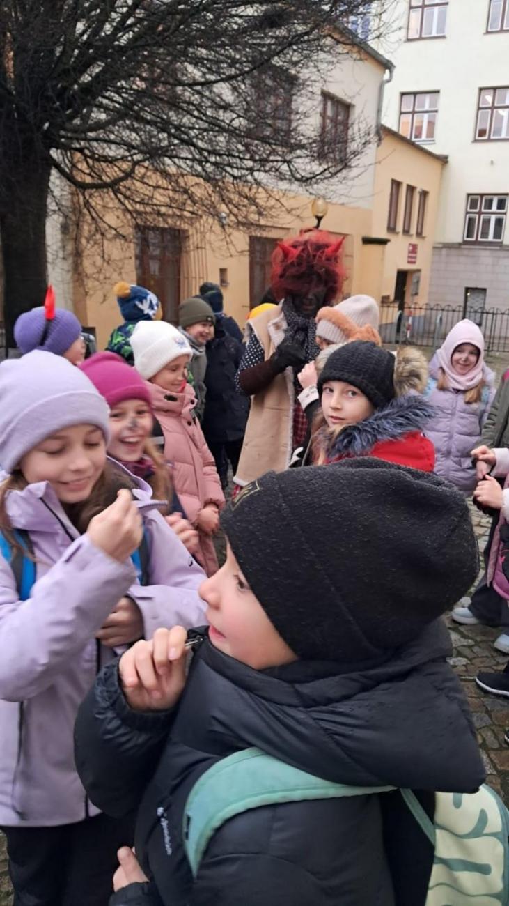 Peklo v podzemí  3. A