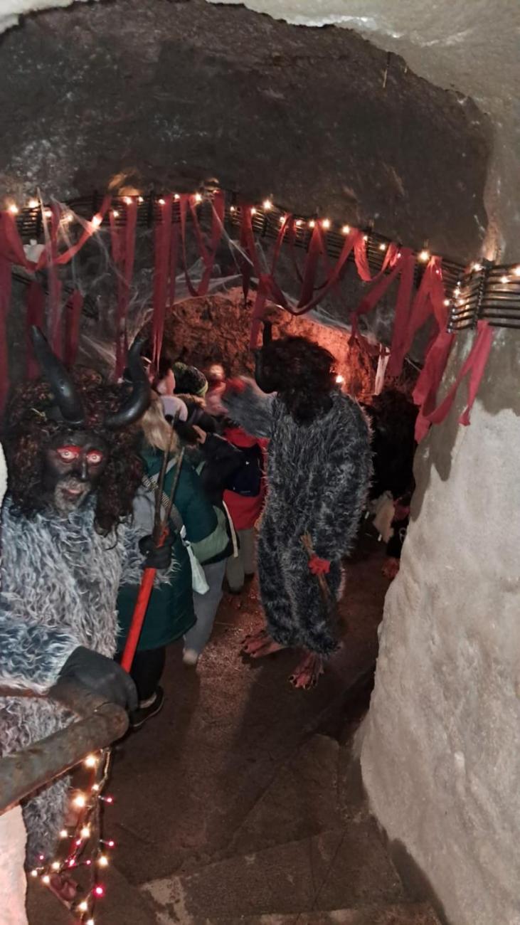 Peklo v podzemí  3. A