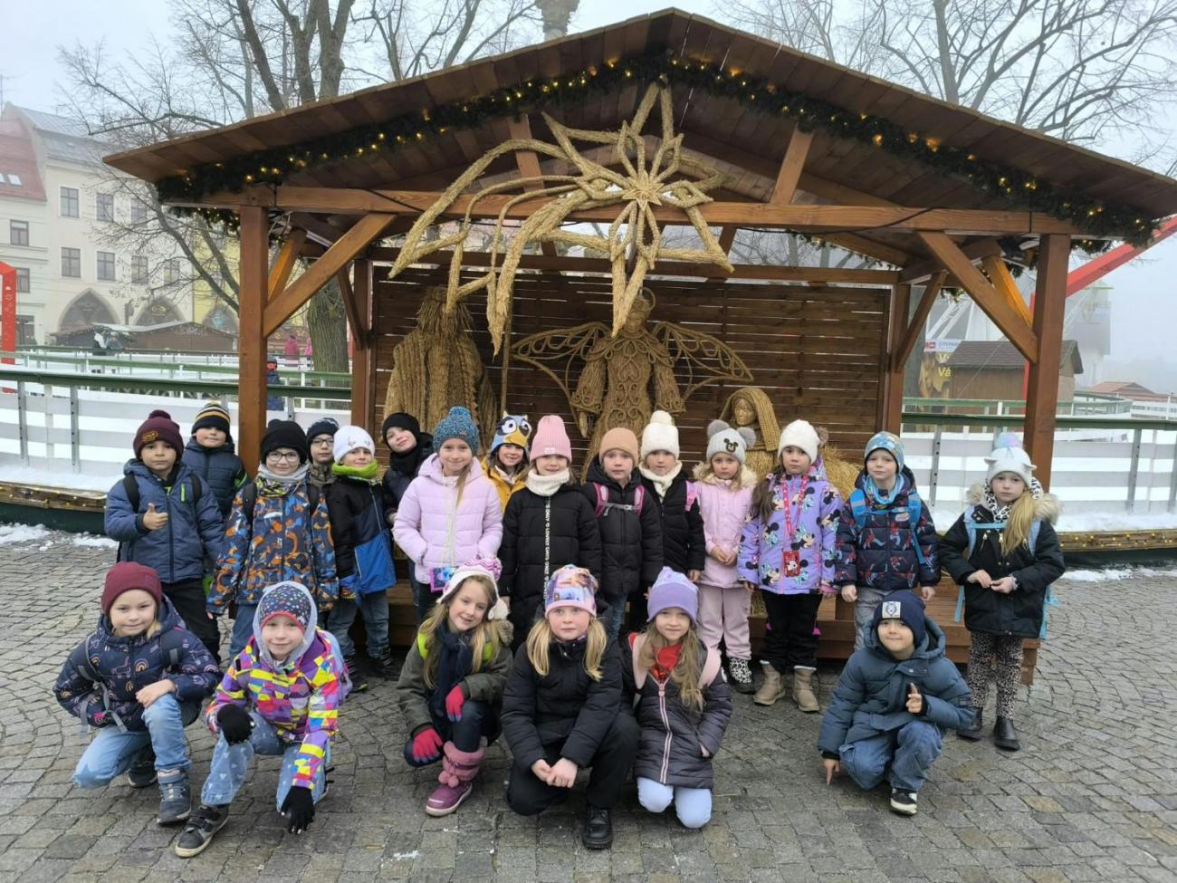 Vánoční program třídy 1.A v městské knihovně