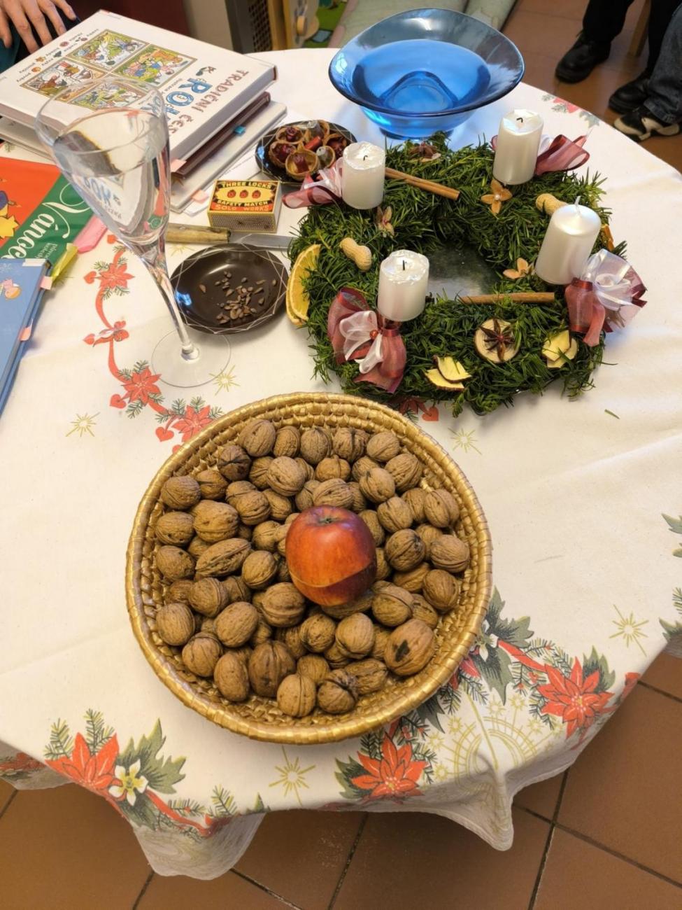 Vánoční program třídy 1.A v městské knihovně