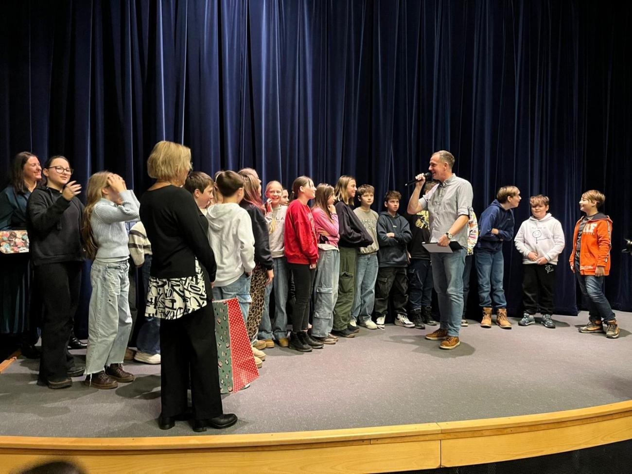 Slavnostní vyhlášení soutěže o nejhezčí vánoční stromeček