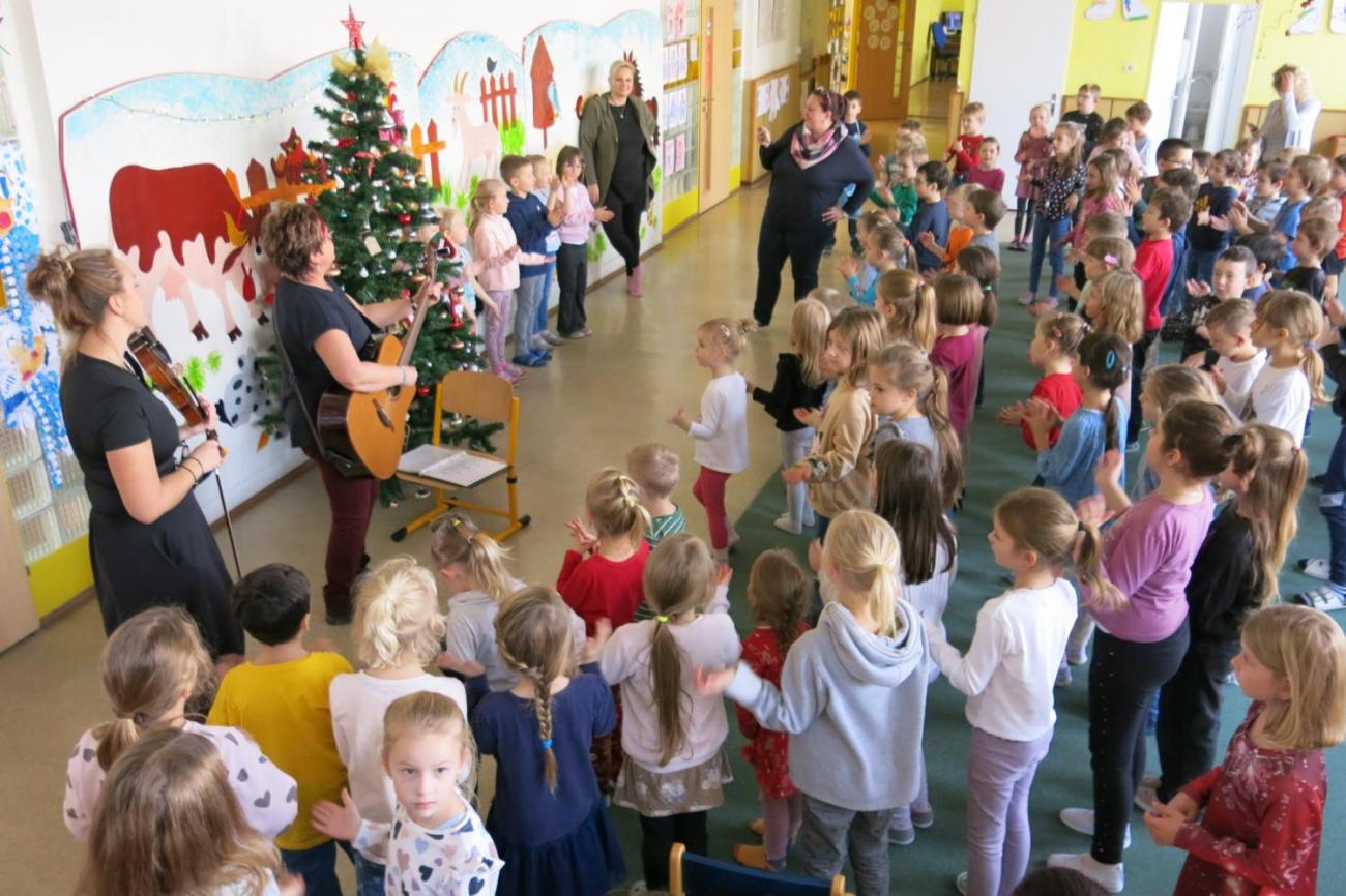 Předvánoční setkání s „Koťaty“ z MŠ Mašinka