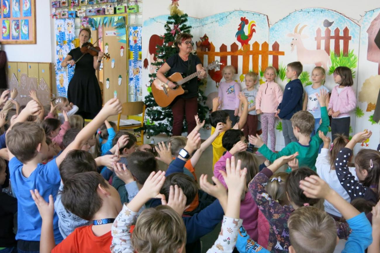 Předvánoční setkání s „Koťaty“ z MŠ Mašinka