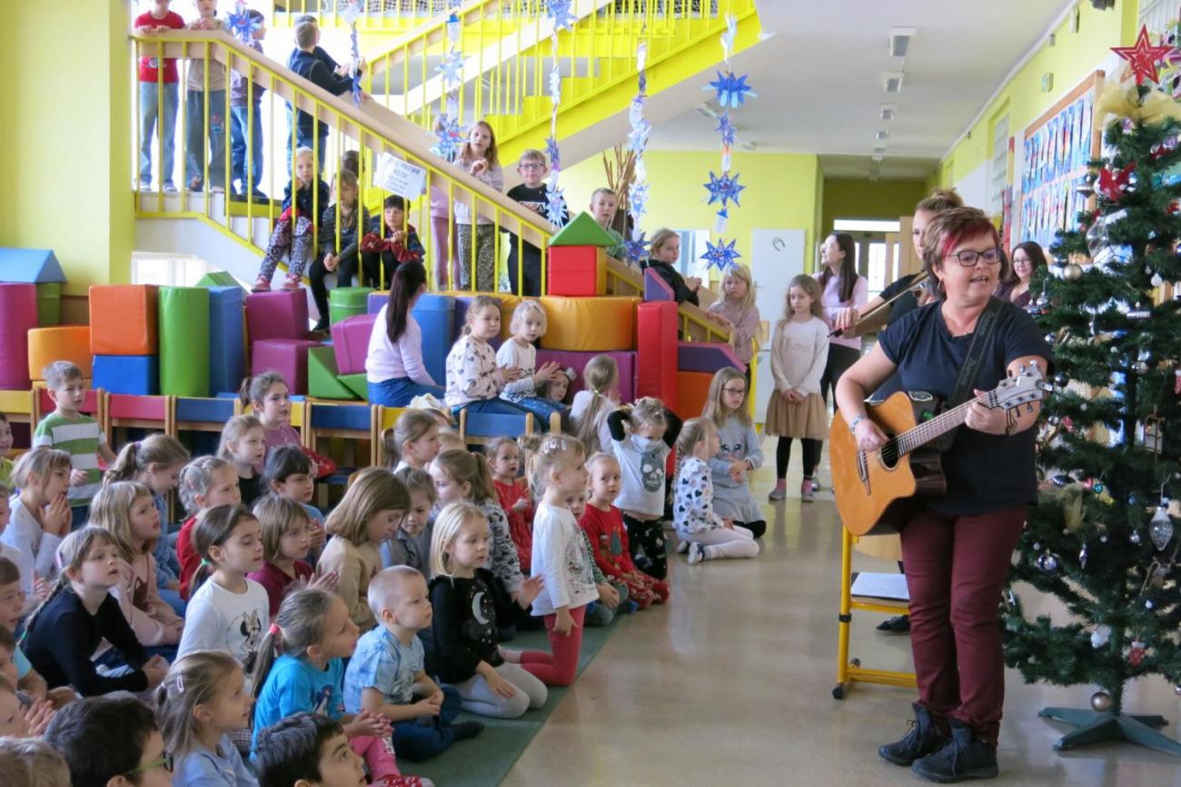 Předvánoční setkání s „Koťaty“ z MŠ Mašinka