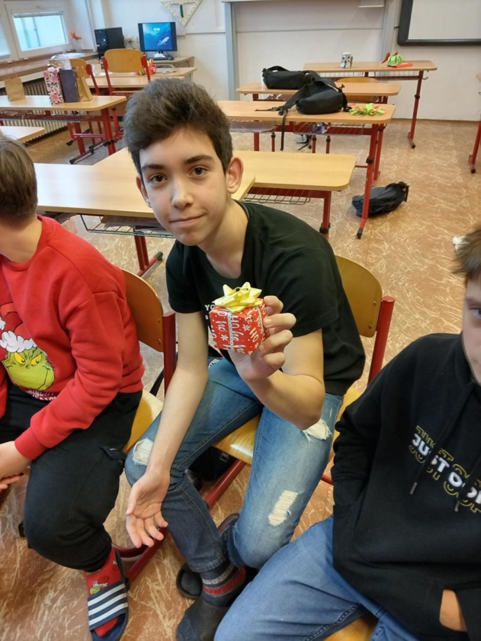 Vánoční besídka  7. D