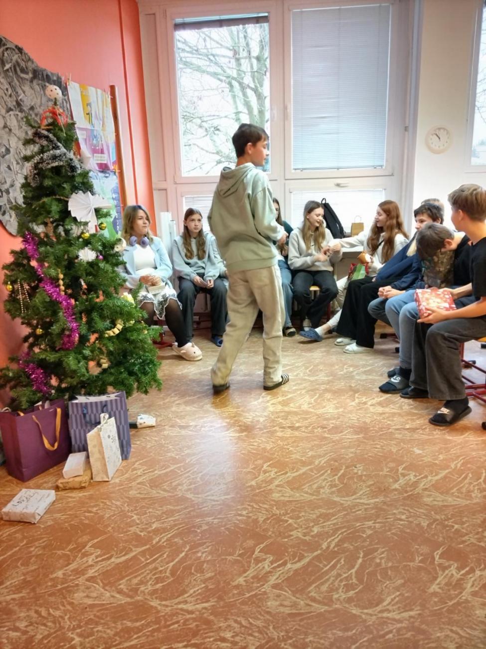 Vánoční besídka  7. D