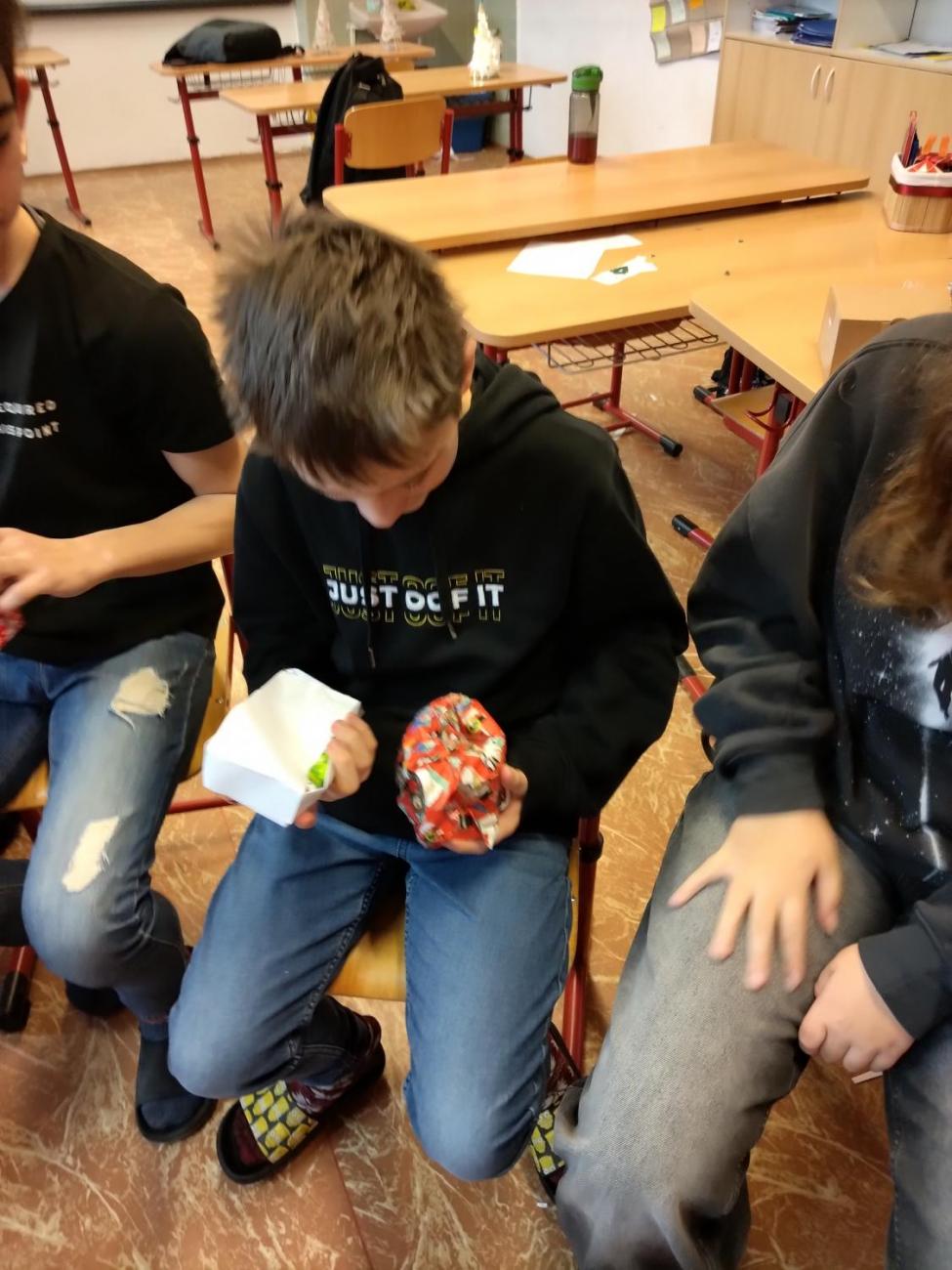 Vánoční besídka  7. D