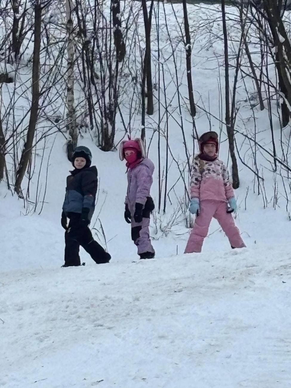 Den plný lyžování