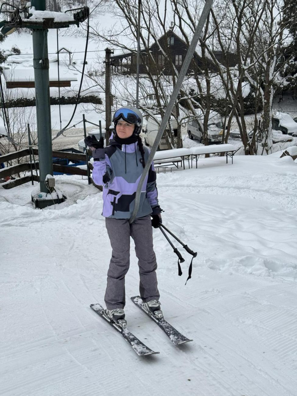 Den plný lyžování