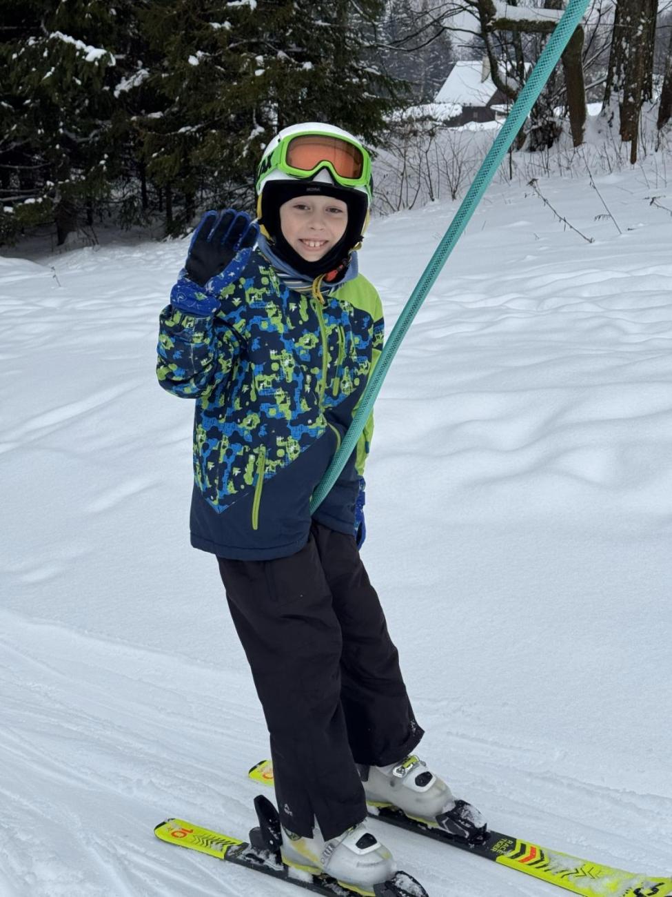 Den plný lyžování