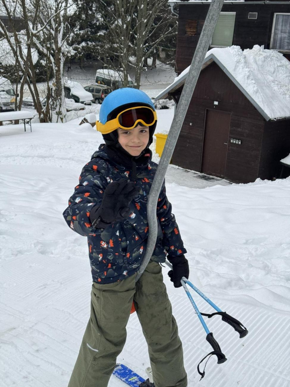 Den plný lyžování