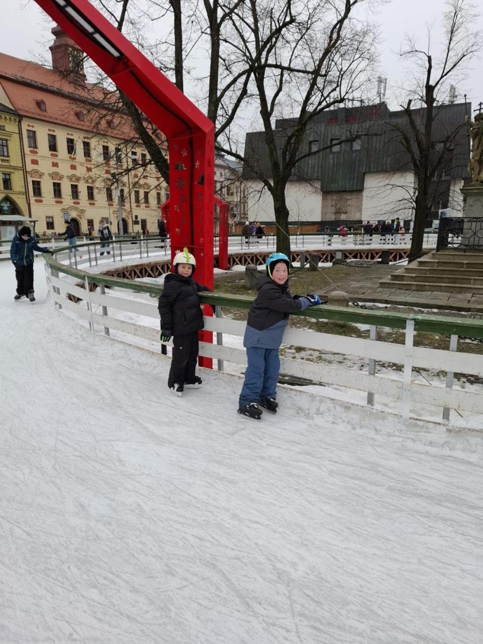 Konec bruslařské sezóny 2.B