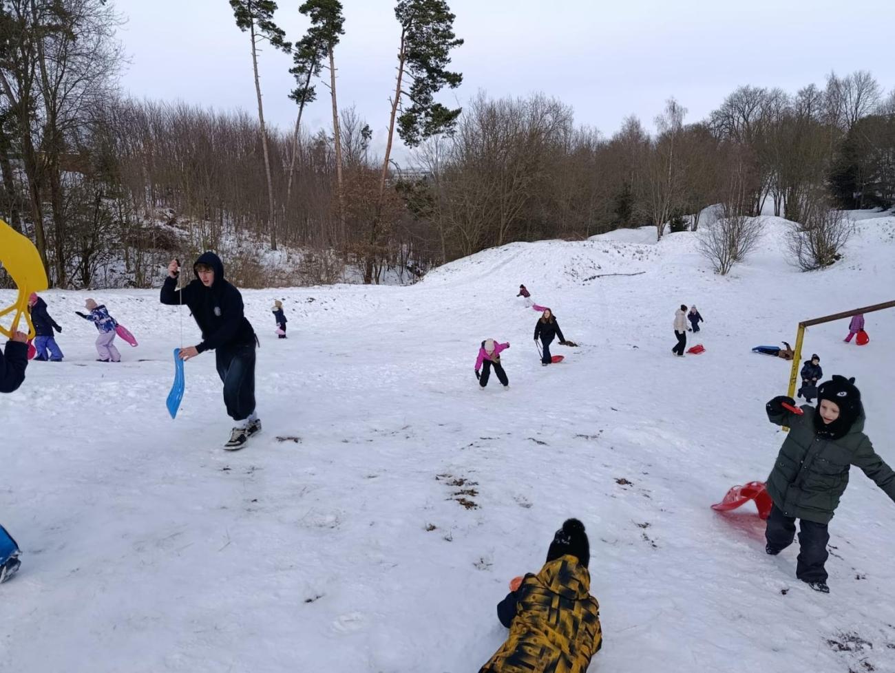 Společné zimní radovánky 1.C a 9.B