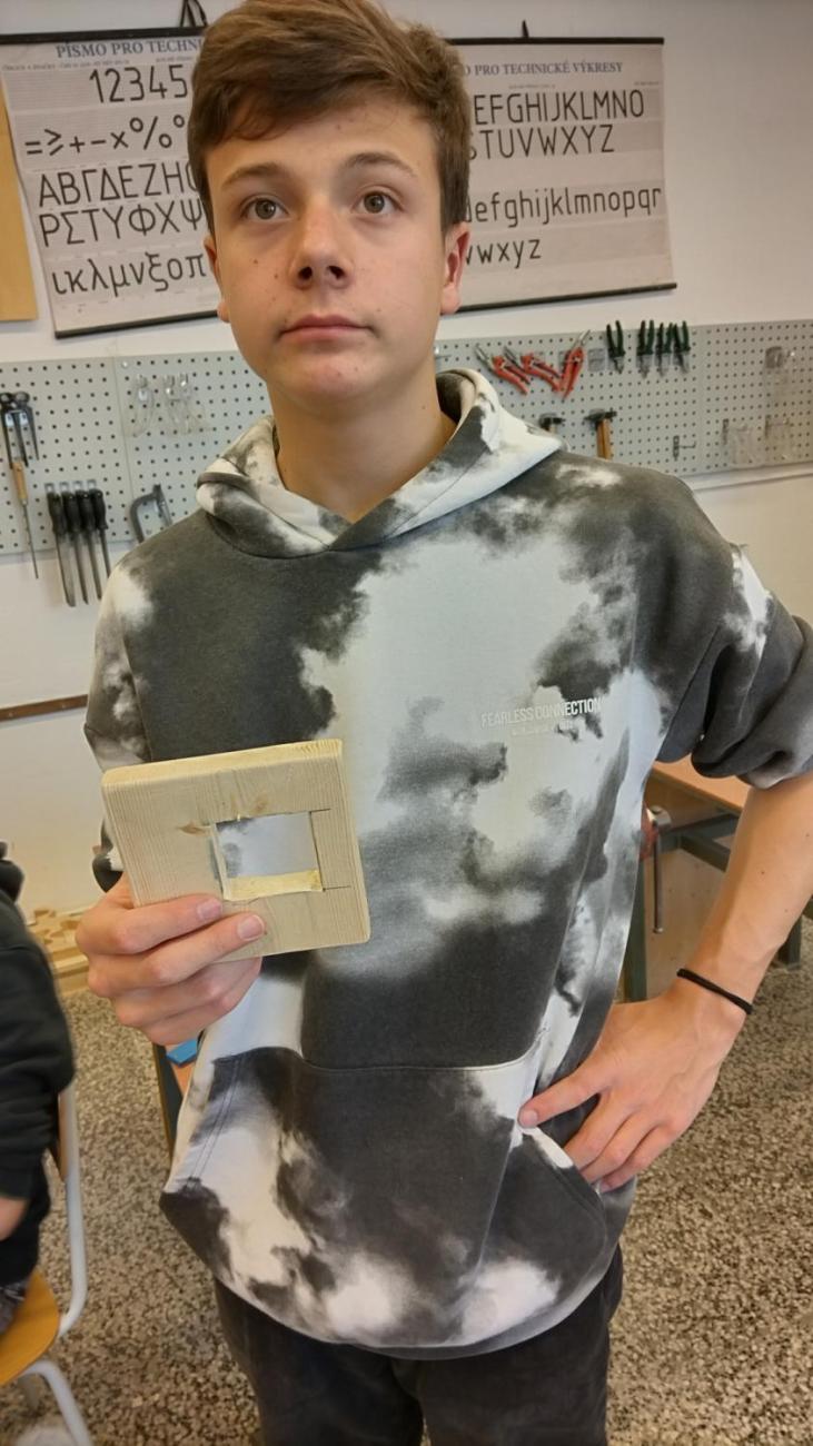 PRÁCE S DŘEVEM – DLABÁNÍ A ZHOTOVENÍ VLASTNÍHO VÝROBKU