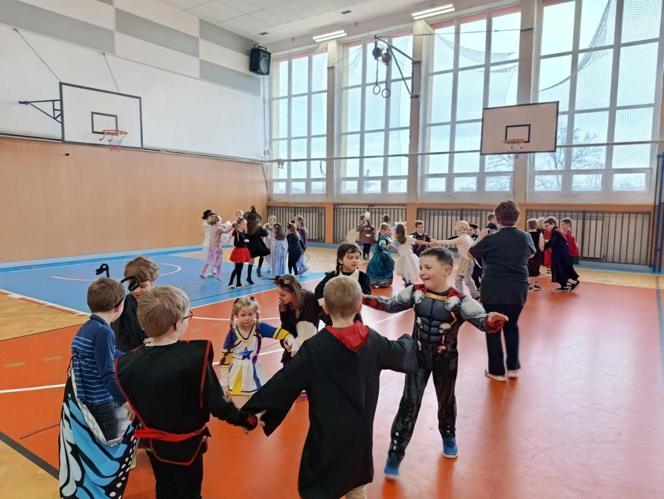 Karneval v 1. ročníku