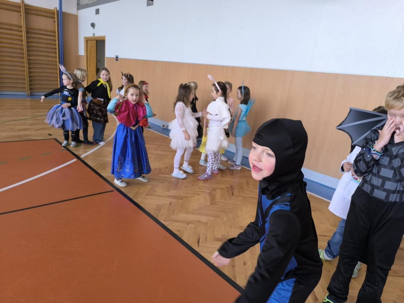 Karneval v 1. ročníku